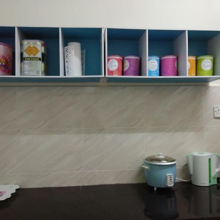 Zah'Ra Homestay กัวลาลิปิส ภายนอก รูปภาพ