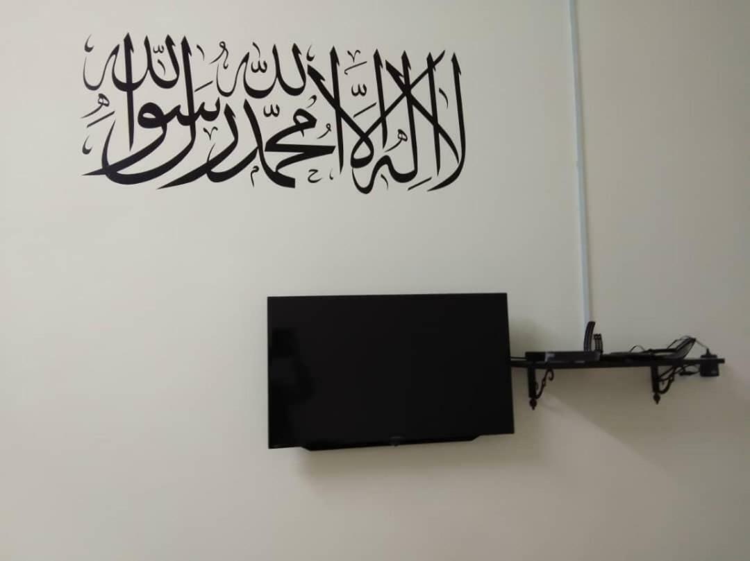 Zah'Ra Homestay กัวลาลิปิส ภายนอก รูปภาพ